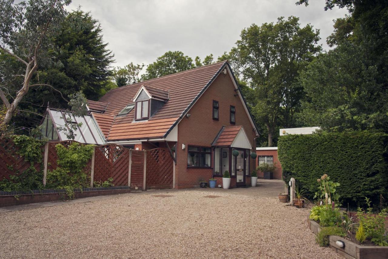 Woodlands Bed And Breakfast Solihull Kültér fotó